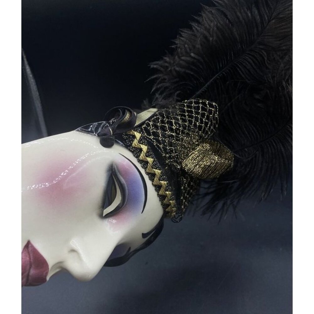 Clay Art 1029A Mardi Gras Woman Purple Shadow Black Feathers In Hat Vintage - Picture 7 of 9